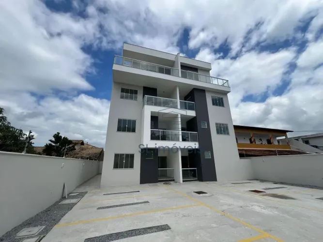 Cobertura duplex com 3 quartos para venda ou locação no bairro Atlântica, Rio das Ostras