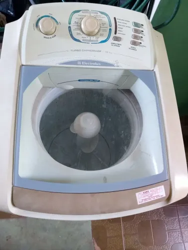 Máquina de lavar Eletrolux