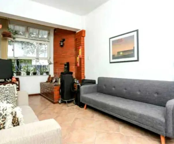 Apartamento com 1 quarto no Bairro Peixoto em Copacabana.