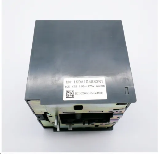 ABB SACE Tmax 1SDA104883R1 Motorantrieb MOE XT5 110...125V AC/DC -unused/OVP-