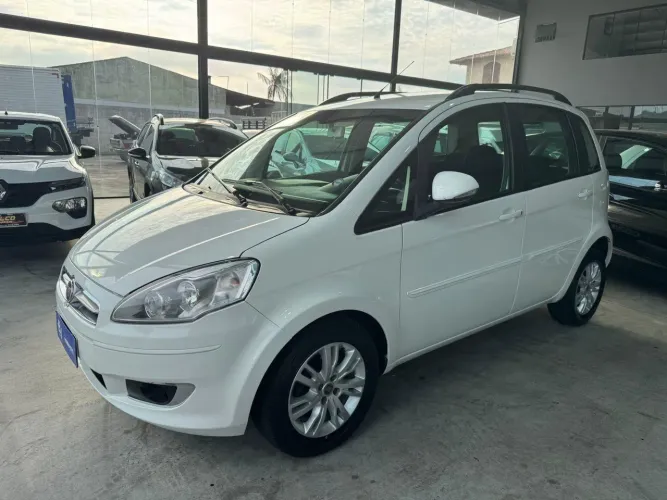 Fiat Idea Attractive 1.4 Fire Flex 8V 5P 2014