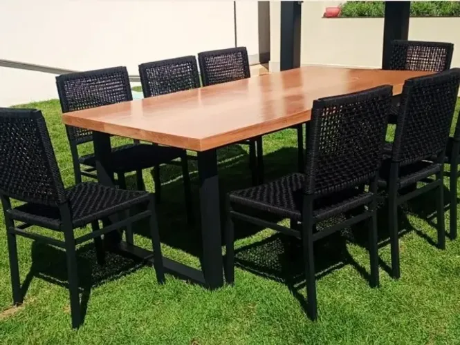 MESA DE MADEIRA 2MT + 6 CADEIRAS DE CORDA NÁUTICA