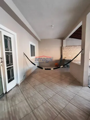 Residência Comercial no Jardim Paraíso - Jacareí