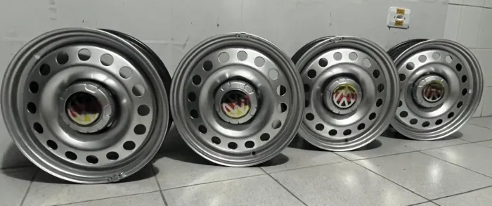 Roda Aro 15 Volks 4x100 (Coquinho )