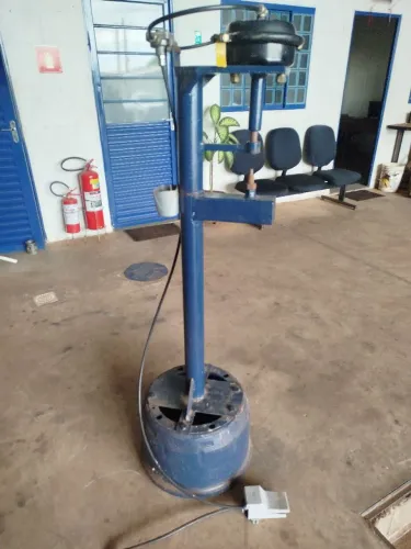 Arrebitadeira de lona de freio 