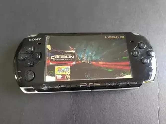 PSP Slim Preto