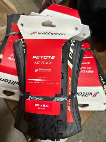 Pneu Peyote vittoria 2.4 xc race