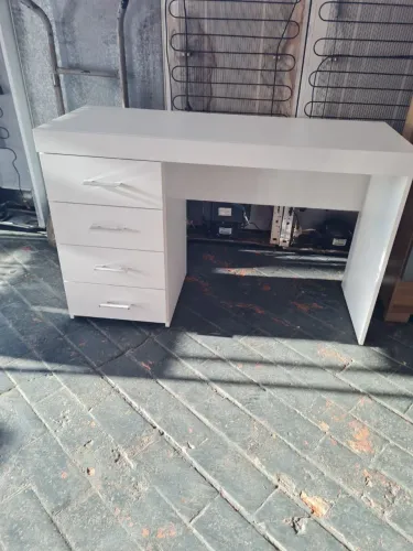 Escrivaninha nova - entrega grátis 