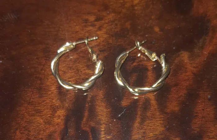 Brinco Argola pequena Metal  Dourado