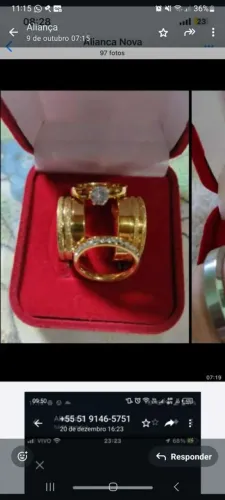 Alianças de casamento banhadas a ouro.