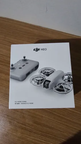 Drone DJI NEO Fly More Combo
