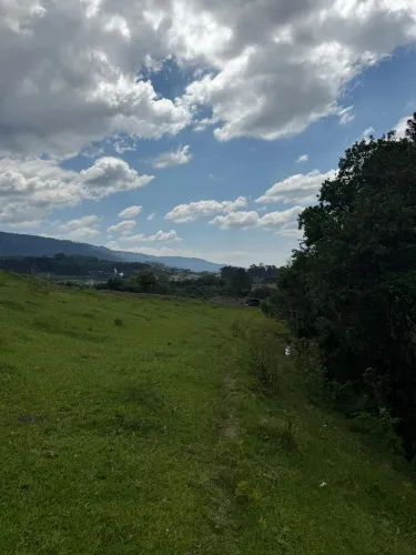 Área de 2,01 hectares situado em Urubici/ SC