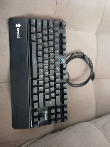 Teclado Gamer Evolut EG204RB- Mecânico (Faltando a tecla F5)