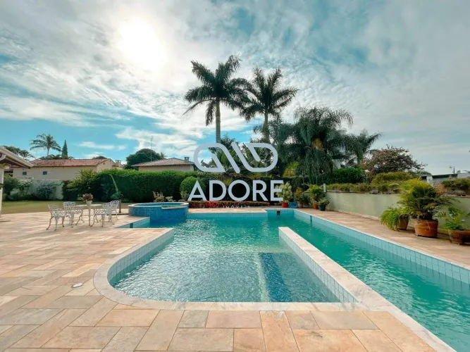 Casa à venda no Condomínio Zuleika Jabour - Salto/SP