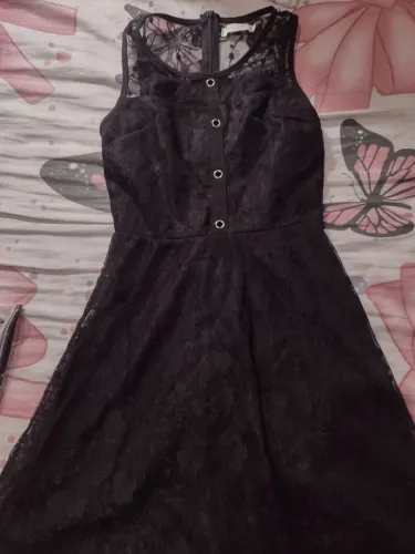 Vestido de renda preto P de festa 