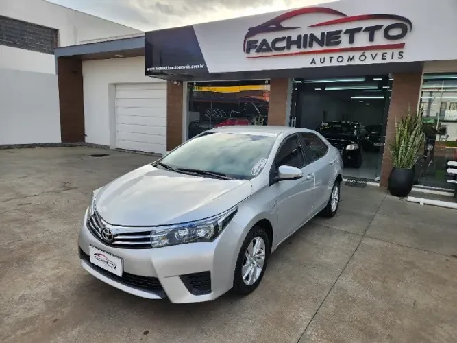 Corolla GLI 1.8 Aut. couro, multimidia e baixa km