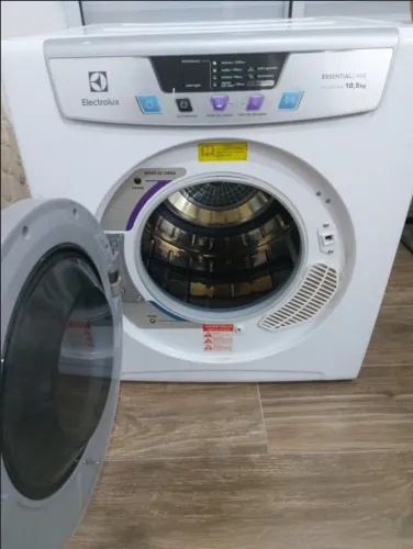 Secadora de Roupas essential care 10Kg SVP11 220V