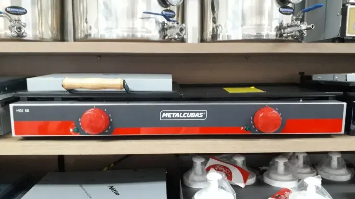 Grill Elétrico c/prensa 90cm - Metalcubas - Sadi