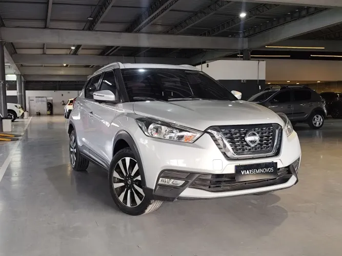 ? Kicks SL CVT 2017 - Top de linha, couro, multimídia e impecável!