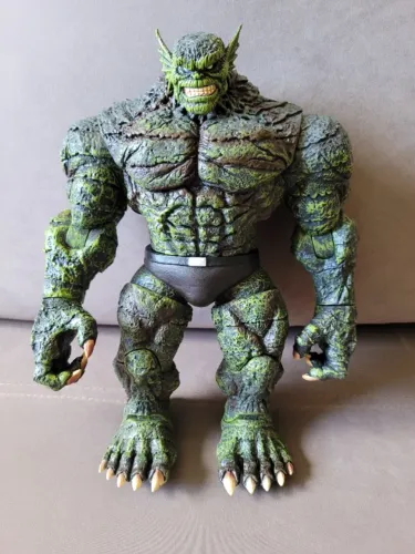 Action Figure - Abominável (Marvel Diamond Select)