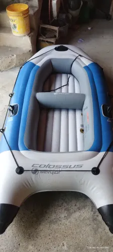 Bote inflável