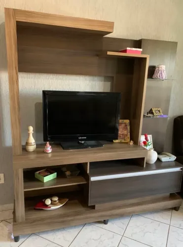 Estante para sala seminova