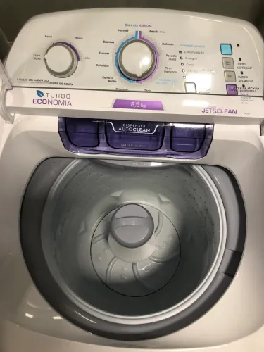 Máquina de Lavar 8,5kg Electrolux LAC09 Turbo Economia, Jet&Clean.