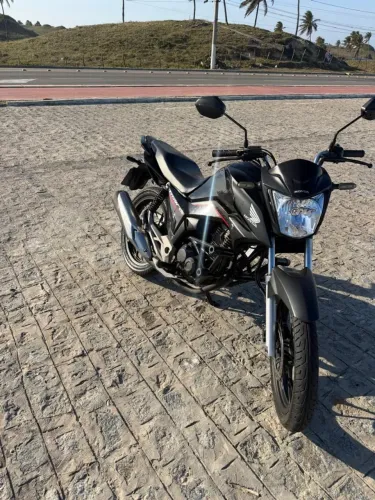 Titan 160 2024 único dono