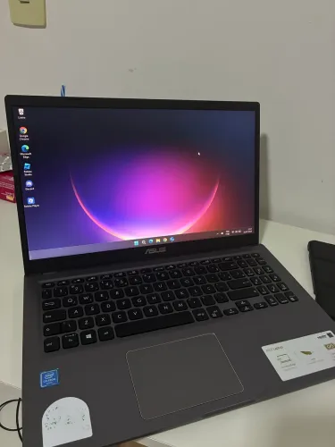 Notebook ASUS Intel Celeron 15,6? Windows 11 - Muito Conservado