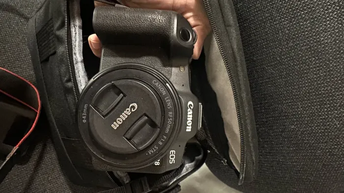 Camera fotográfica Canon EOS R8 