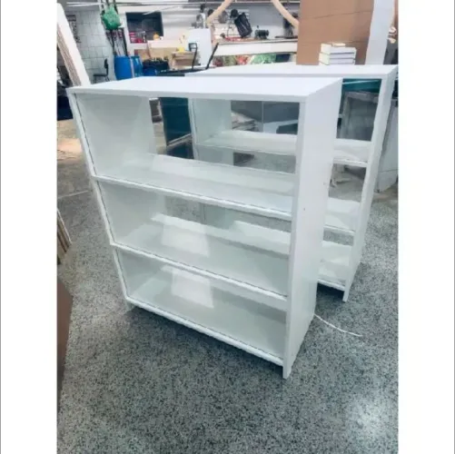 Balcão expositor de vidro 