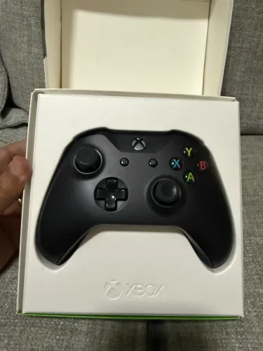 Controle Xbox One X - Novo Zero na Caixa