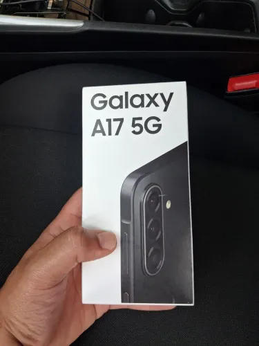 A17 5g 8gb de ram 128 gb aberto com garantia estou vendendo para gerar caixa para investi