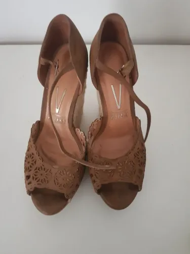 Sapatos vários tamanhos