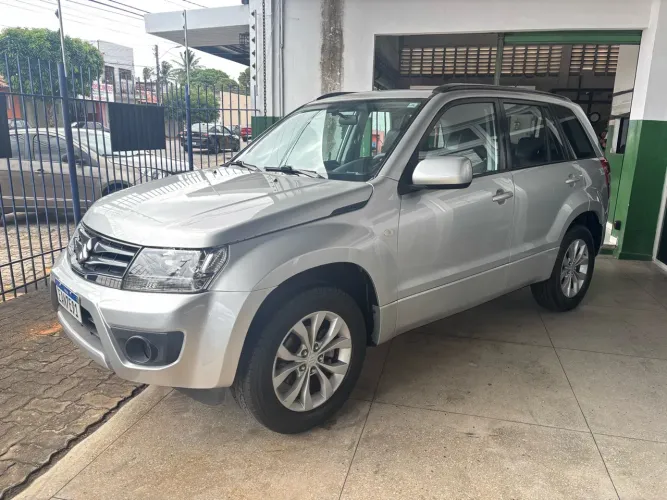 Suzuki Grand Vitara 2.0 16V 4x2/4x4 5P Aut. 2013