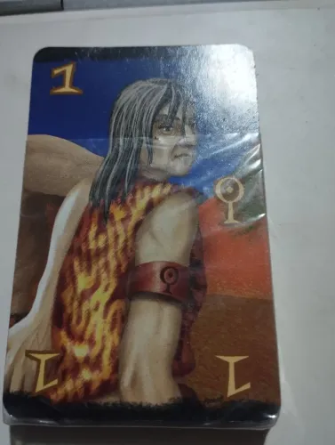 Jogo de carta Wizaro novo sem uso.