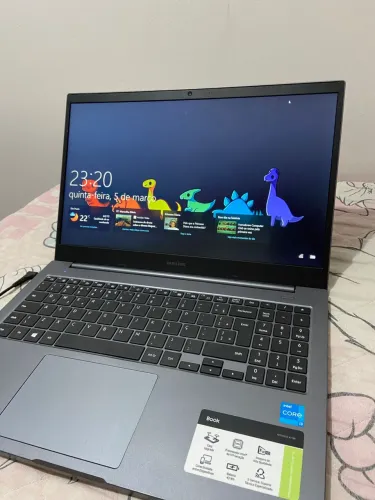 Notebook Samsung Book i3 11ª Geração | 4GB RAM | 1TB HD | Tela 15.6? Full HD