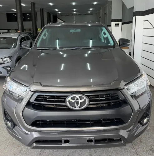 Toyota Hilux CD SR 4X4 2.8 TDI Diesel Aut. 2024