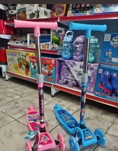 Patinete infantil de criança de 2 anos até 4 anos nova 