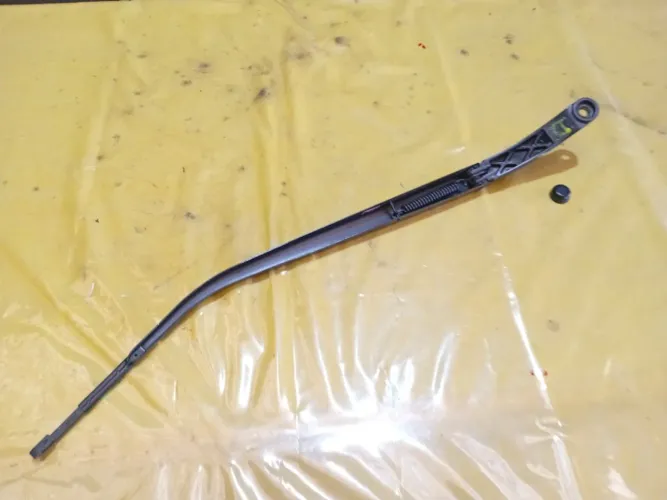 Braço Haste Limpador Lado Direito Honda Crv 2009 2010 2011 Direito