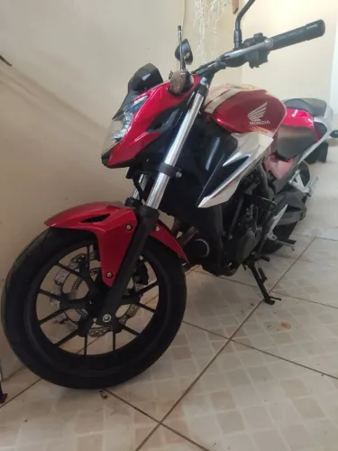 HONDA CB 500F 2019