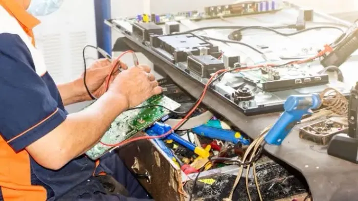 Procuro Técnico de Tv e Som para atuar na Santa Efigênia 