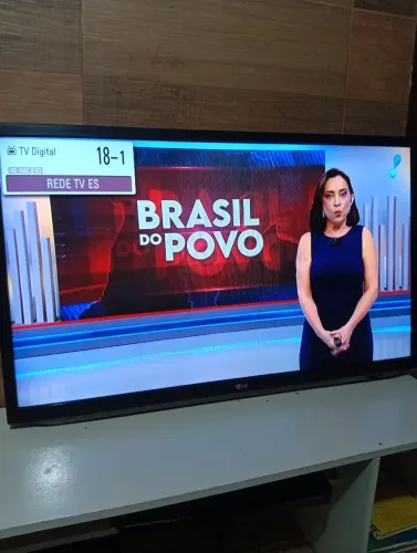 Tv LG Full HD internet HDMI USB ótima imagem controle