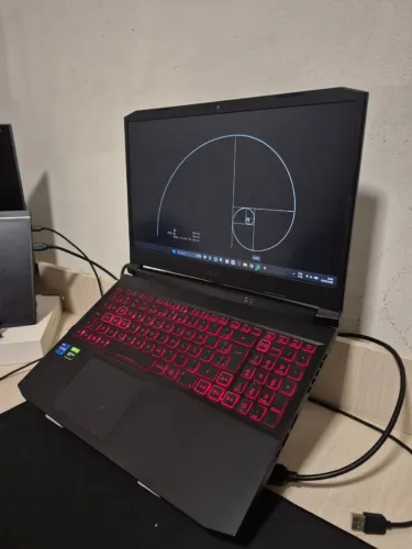 Notebook Acer Nitro 5 - I7 11800h / GTX 1650 / 16gb de ram