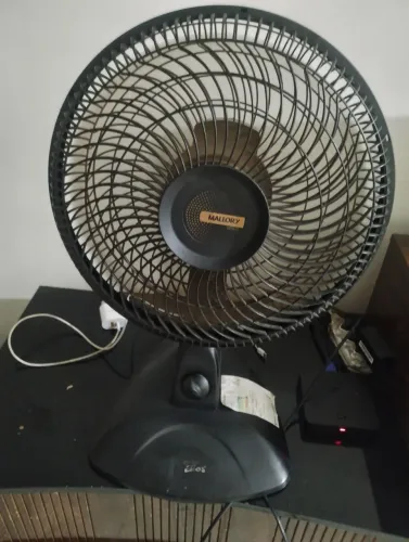 Ventilador de mesa pequeno