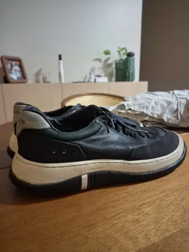 Tênis Osklen Hybrid couro preto - tam 41 usado