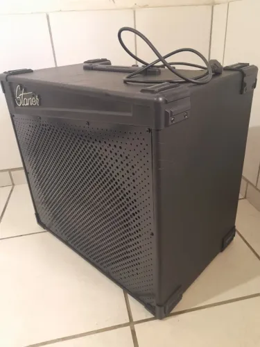 Amplificador Baixo Staner Shout 215BA 140w
