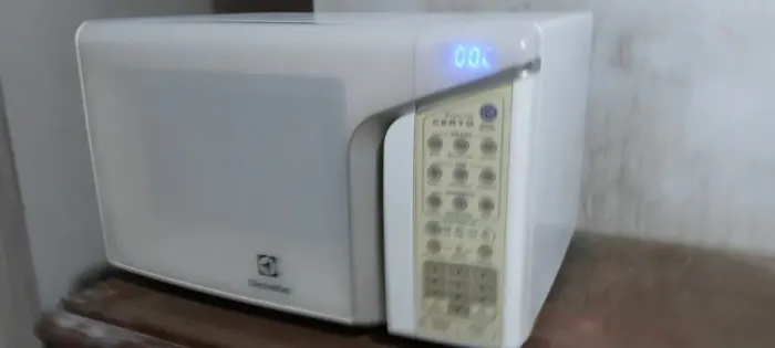 Microondas eletrolux 31 litros