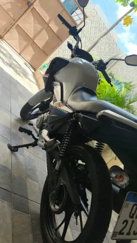 Alugo moto 