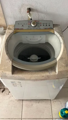 Máquina de lavar roupas